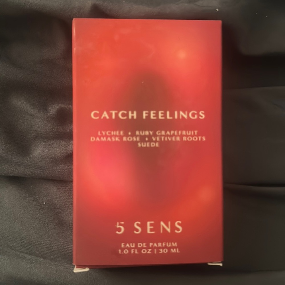 Brand New!! 5 Sens Catch Feelings Perfume